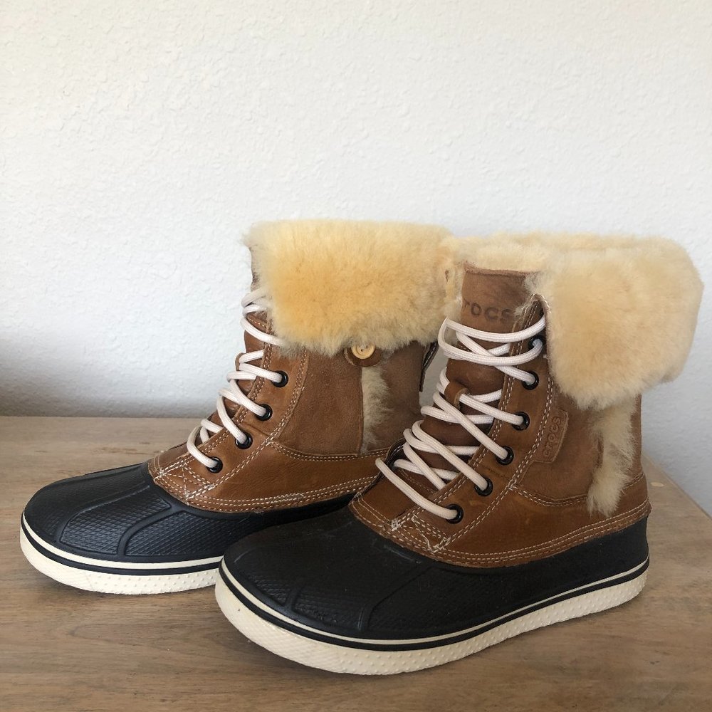 Crocs Women's Luxe Duck Boots (Size 7)
